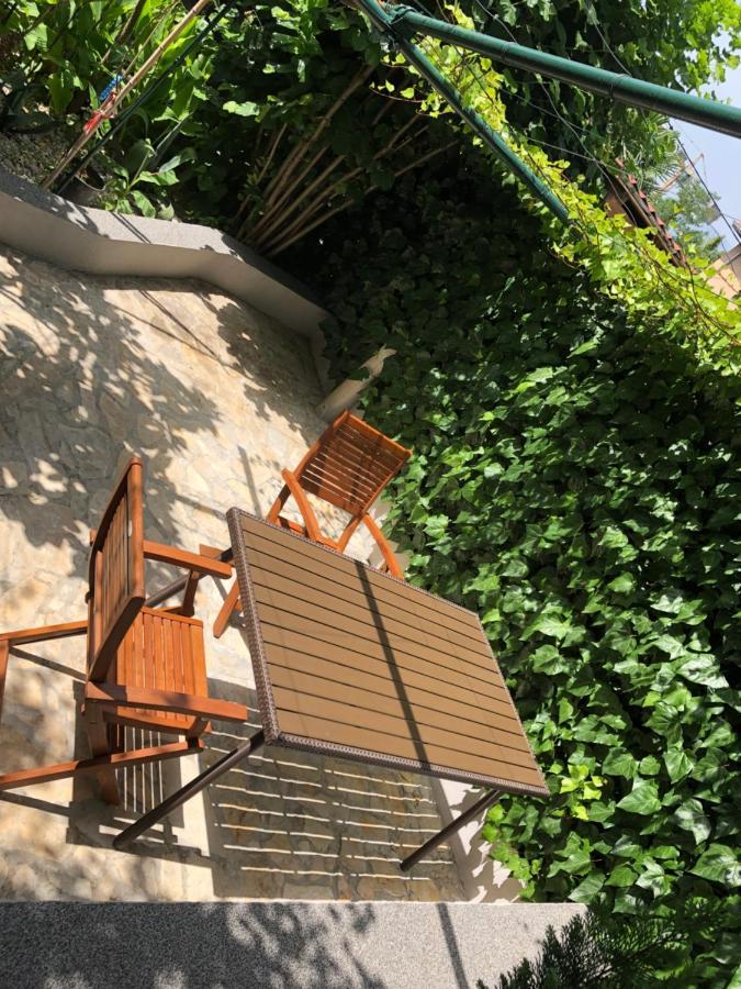 Giardino Apartment