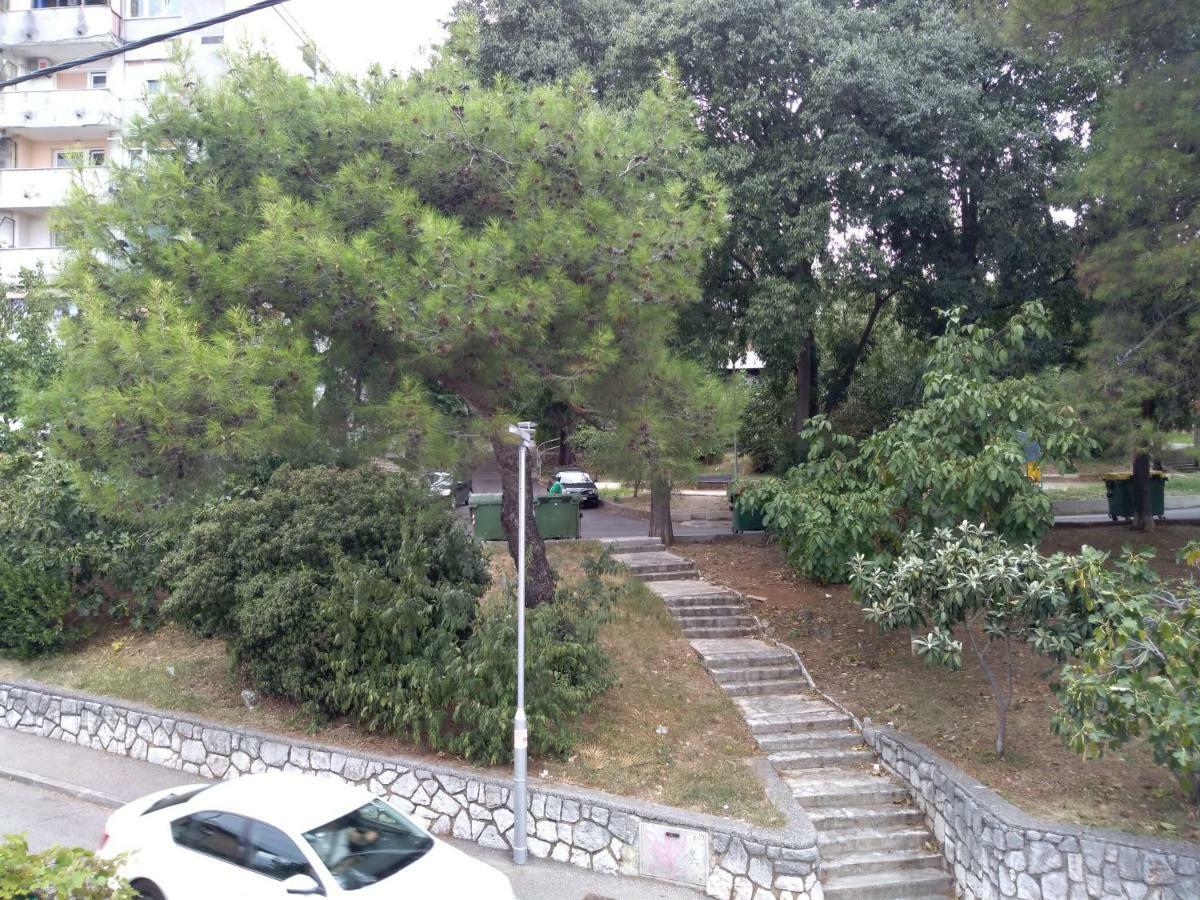 Giardino Apartment